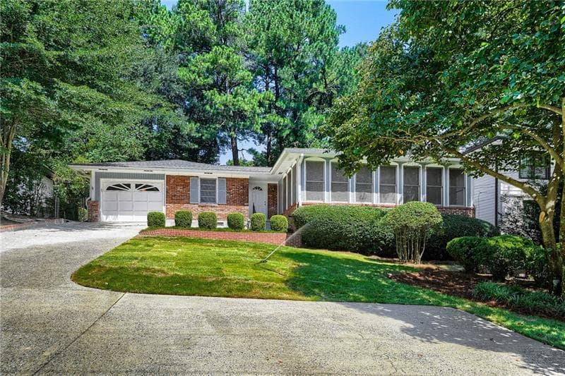 3 bedroom, 2 bathroom, 1,994 sq ft single family residence for rent at 1278 Fairhill Lane, Brookhaven, GA 30319 for $4,000 a month — photo 2