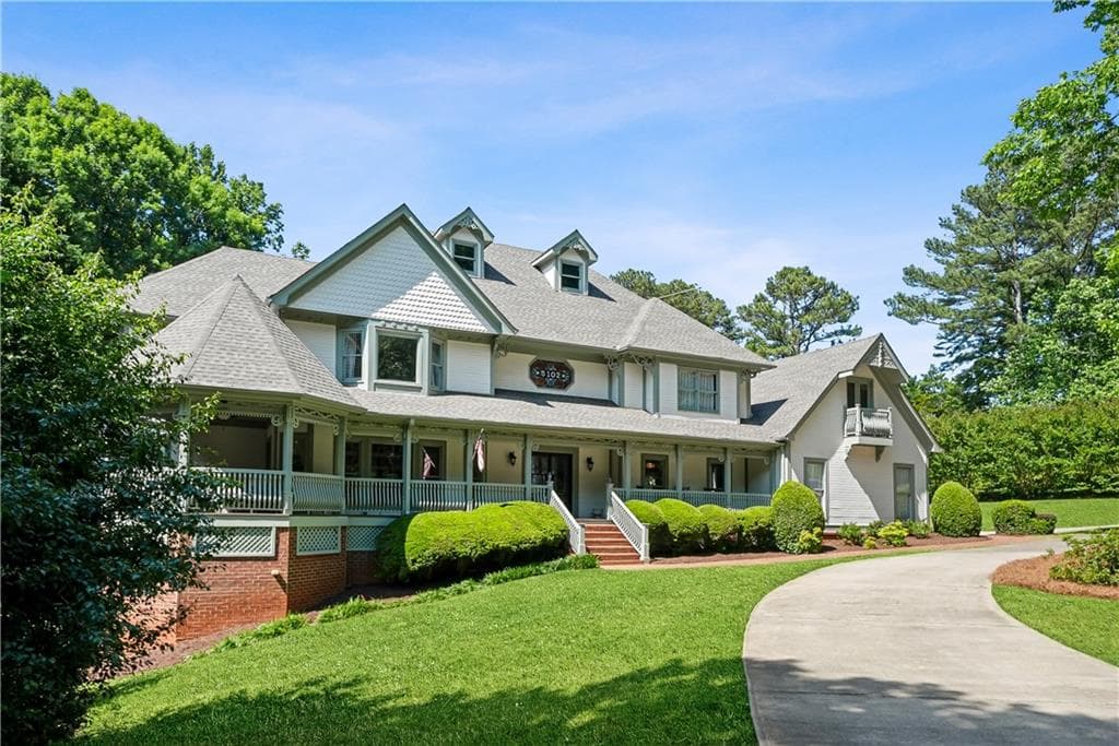 5 bedroom, 6 bathroom, 8,189 sq ft single family residence for sale at 5102 Chastleton Drive, Stone Mountain, GA 30087 — photo 2