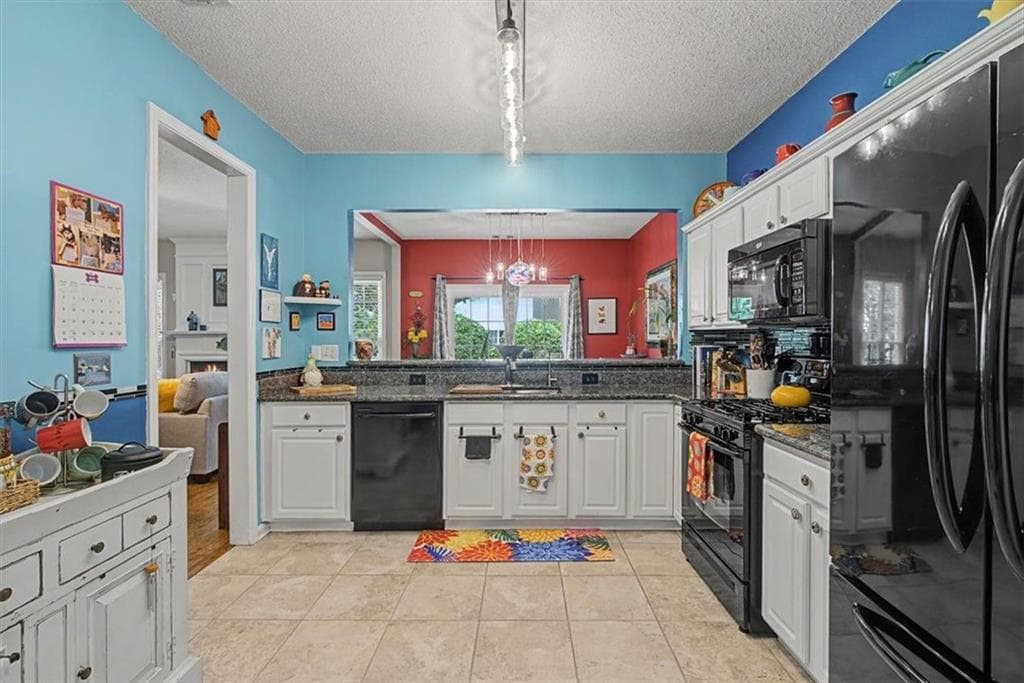 3 bedroom, 3 bathroom, 1,776 sq ft townhouse for sale at 151 Regent Place, Woodstock, GA 30188 — photo 6