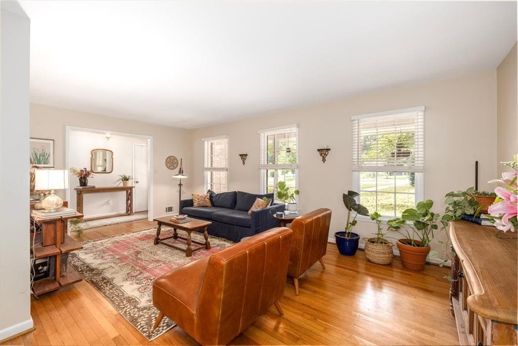 4 bedroom, 3 bathroom, 2,072 sq ft single family residence for sale at 3921 Woburn Drive, Tucker, GA 30084 — photo 8