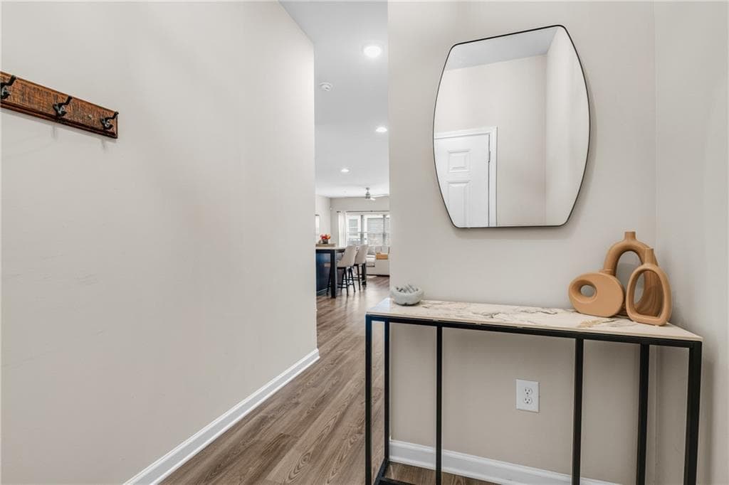 3 bedroom, 3 bathroom, 1,535 sq ft townhouse for sale at 2893 Royal Heights Drive, Atlanta, GA 30318 — photo 5