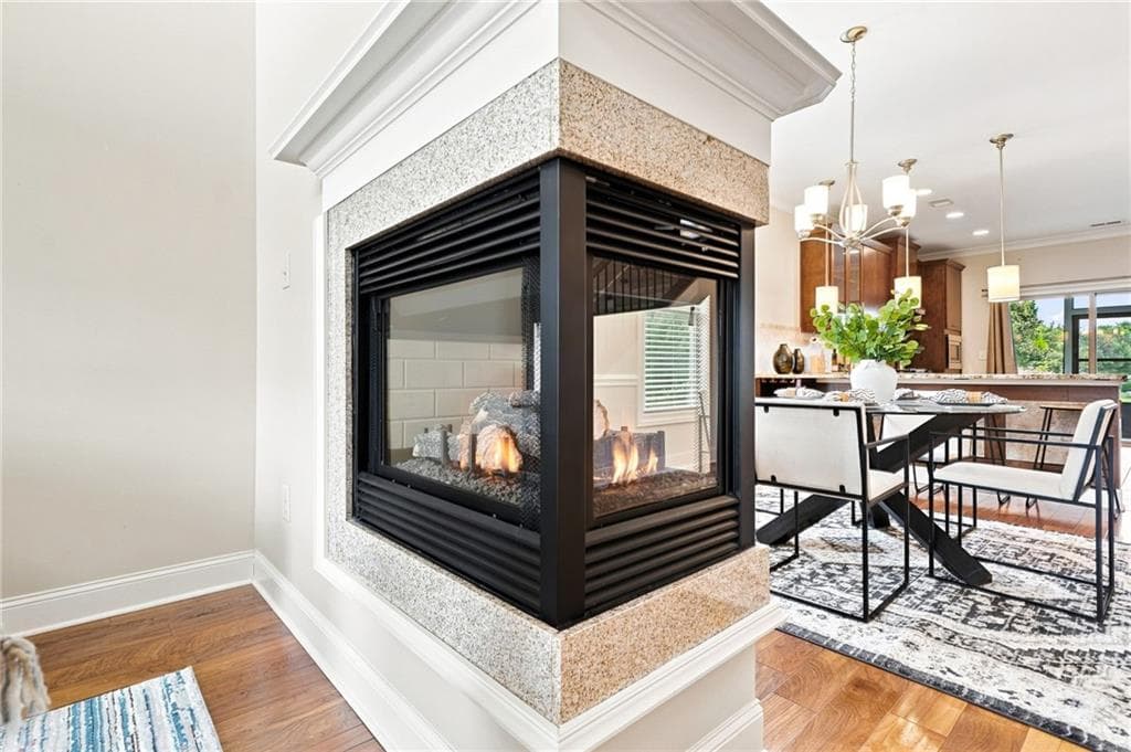 3 bedroom, 3 bathroom, 2,147 sq ft townhouse for sale at 7920 Pierpoint Lane, Alpharetta, GA 30005 — photo 9