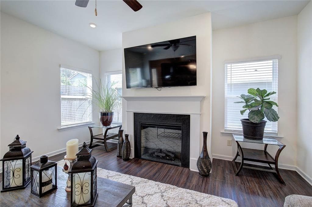 4 bedroom, 3 bathroom, 2,005 sq ft single family residence for sale at 8 Joplin Street, Rome, GA 30161 — photo 9