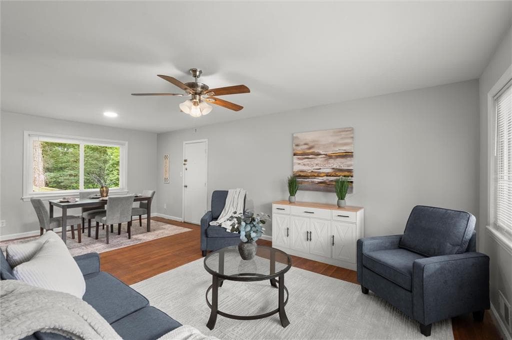 3 bedroom, 2 bathroom, 1,293 sq ft single family residence under contract at 677 N Hairston Road, Stone Mountain, GA 30083 — photo 5