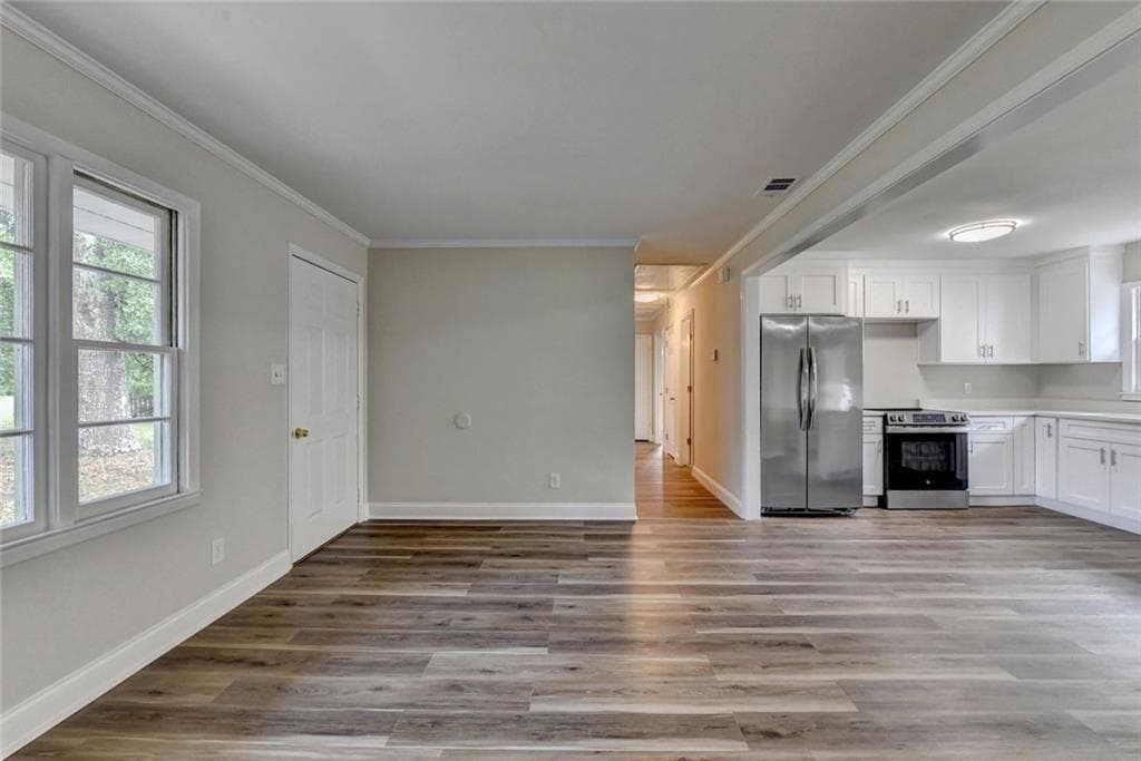 4 bedroom, 2 bathroom, 1,299 sq ft single family residence for sale at 85 Georgia Road, Covington, GA 30016 — photo 6