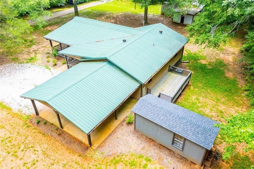 3 bedroom, 2 bathroom, 1,686 sq ft single family residence for sale at 315 Laurel Road, Carrollton, GA 30117 — photo 4