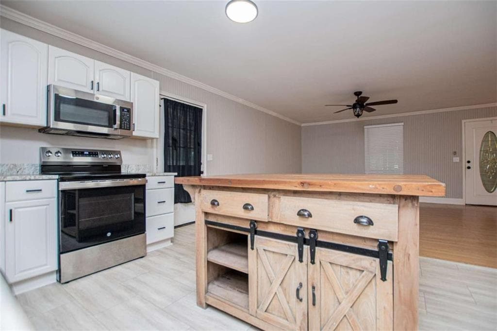 3 bedroom, 2 bathroom, 1,686 sq ft single family residence for sale at 315 Laurel Road, Carrollton, GA 30117 — photo 8