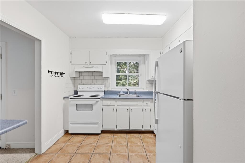 2 bedroom, 2 bathroom, 1,199 sq ft condominium for sale at 773 Houston Mill Road 4, Atlanta, GA 30329 — photo 4