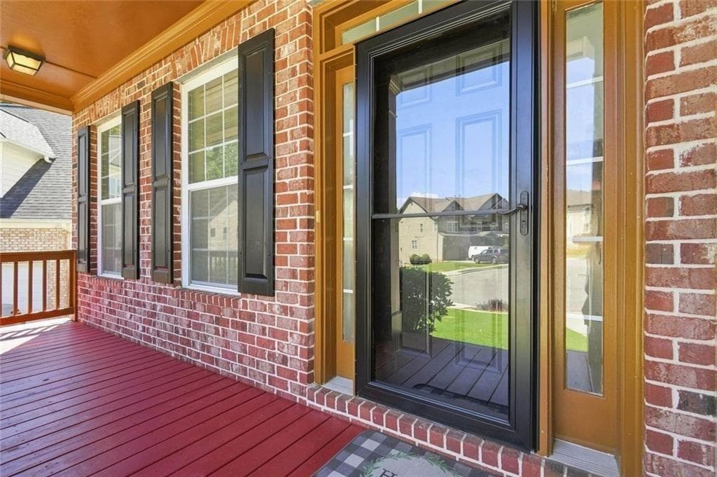 5 bedroom, 4 bathroom, 3,679 sq ft single family residence for sale at 1015 Liberty Ives Drive, Auburn, GA 30011 — photo 4