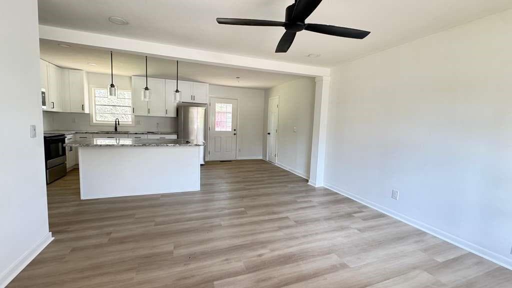 4 bedroom, 2 bathroom, 1,326 sq ft single family residence for sale at 723 Sheffield Road, Norcross, GA 30071 — photo 6