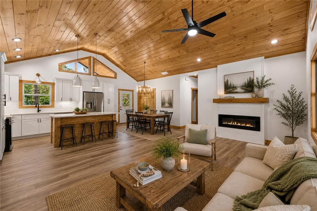 3 bedroom, 2 bathroom, 1,222 sq ft single family residence under contract at 274 Medina Court, Ellijay, GA 30540 — photo 8