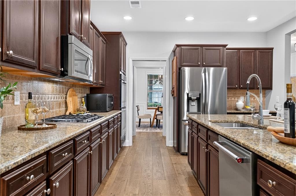 4 bedroom, 4 bathroom, 3,266 sq ft single family residence for sale at 3980 Sweeting Street, Cumming, GA 30041 — photo 9