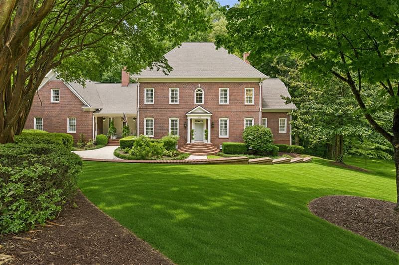 5 bedroom, 6 bathroom, 7,264 sq ft single family residence for sale at 553 Bryn Mawr Lane, Atlanta, GA 30327
