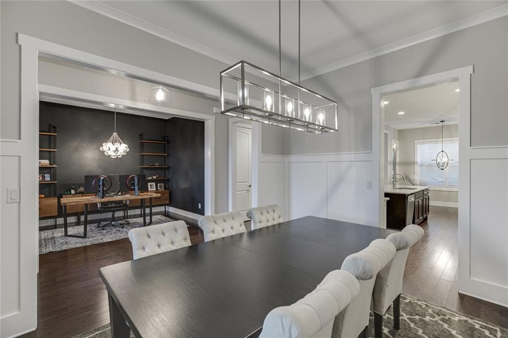 5 bedroom, 4 bathroom, 3,334 sq ft single family residence for sale at 6454 Park Bench Place, Hoschton, GA 30548 — photo 4