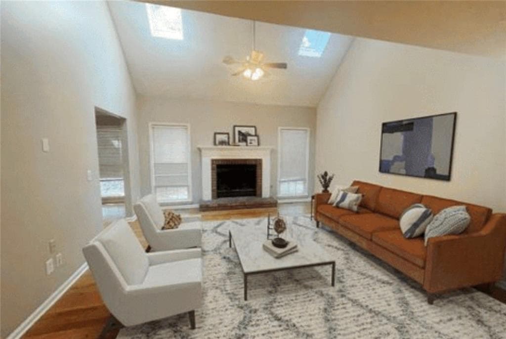4 bedroom, 3 bathroom, 3,359 sq ft single family residence for sale at 1347 Velvet Creek Way, Marietta, GA 30008 — photo 3