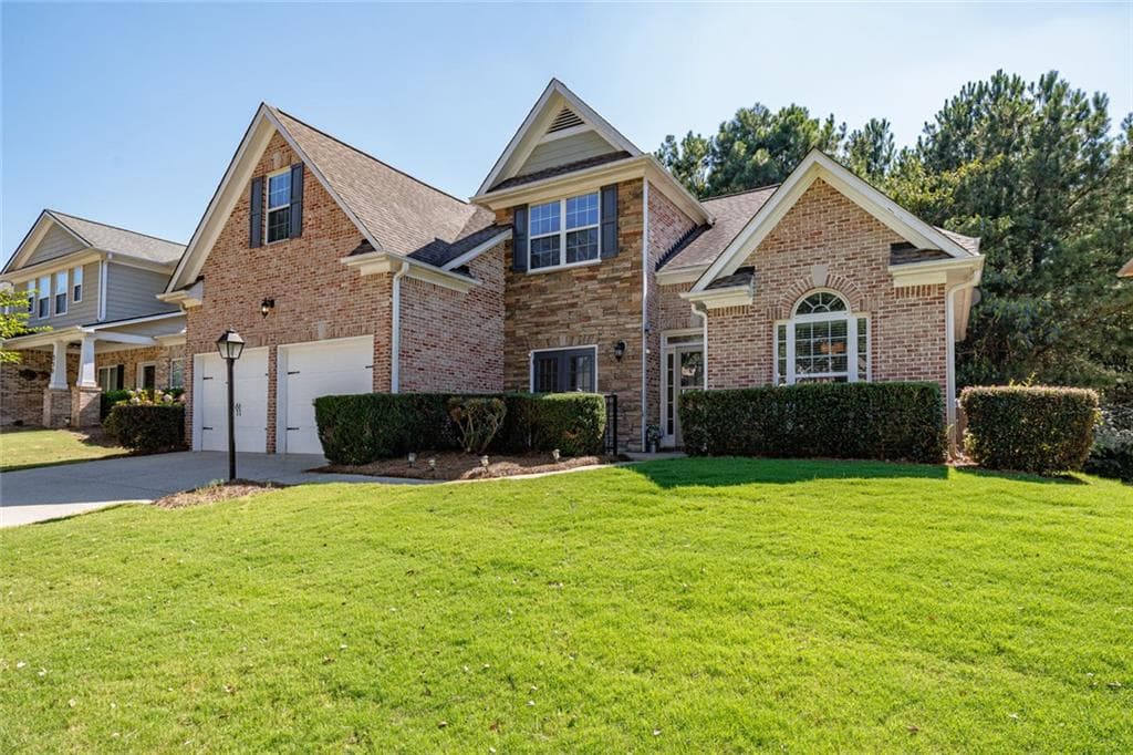 4 bedroom, 3 bathroom, 2,784 sq ft single family residence for sale at 560 Roland Manor Drive, Dacula, GA 30019 — photo 2