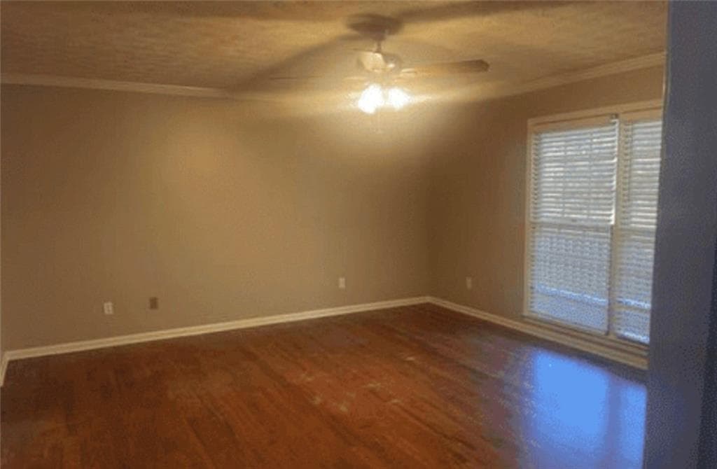 4 bedroom, 3 bathroom, 3,359 sq ft single family residence for sale at 1347 Velvet Creek Way, Marietta, GA 30008 — photo 6
