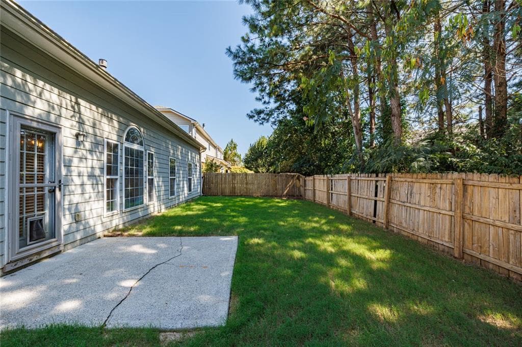 4 bedroom, 3 bathroom, 2,784 sq ft single family residence for sale at 560 Roland Manor Drive, Dacula, GA 30019 — photo 8