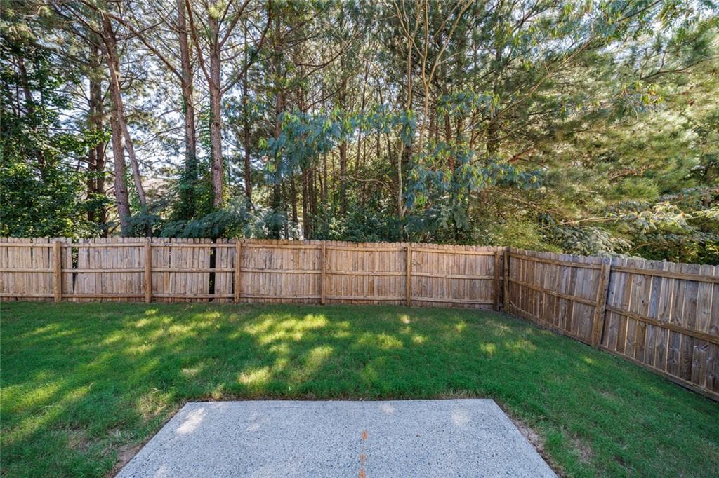 4 bedroom, 3 bathroom, 2,784 sq ft single family residence for sale at 560 Roland Manor Drive, Dacula, GA 30019 — photo 9