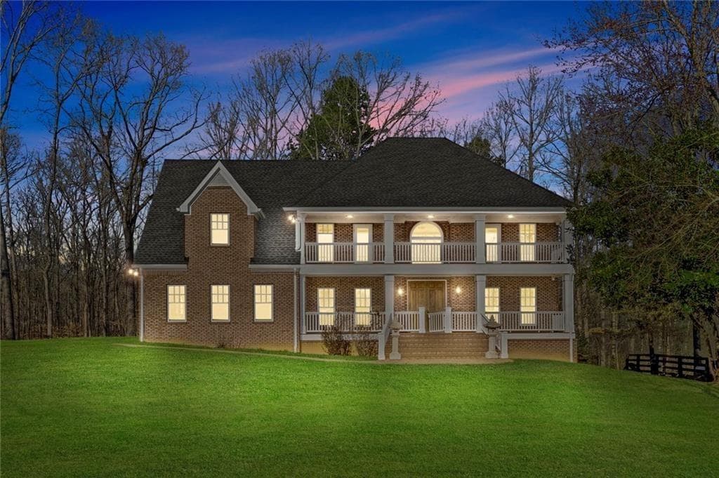 5 bedroom, 6 bathroom, 4,192 sq ft single family residence for sale at 1040 Little River Way, Alpharetta, GA 30004 — photo 2