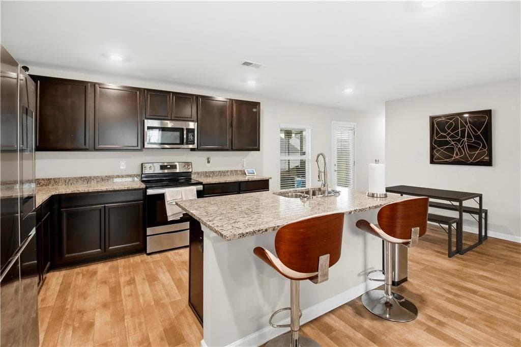 4 bedroom, 3 bathroom, 2,322 sq ft single family residence for sale at 3314 Enterkin Lane, South Fulton, GA 30349 — photo 7