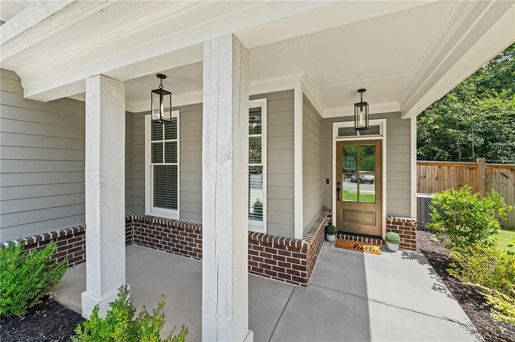 4 bedroom, 3 bathroom, 2,479 sq ft single family residence for sale at 202 Jefferson Avenue, Canton, GA 30114 — photo 6