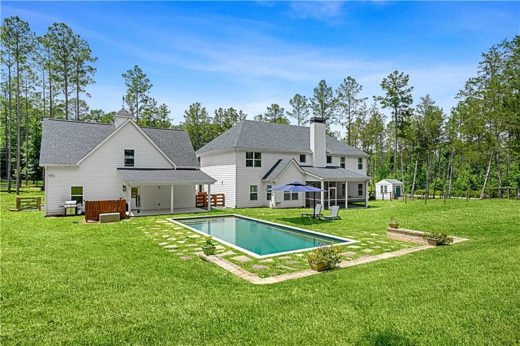 5 bedroom, 6 bathroom, 4,209 sq ft single family residence for sale at 695 Dead Oak Road, Senoia, GA 30276 — photo 4