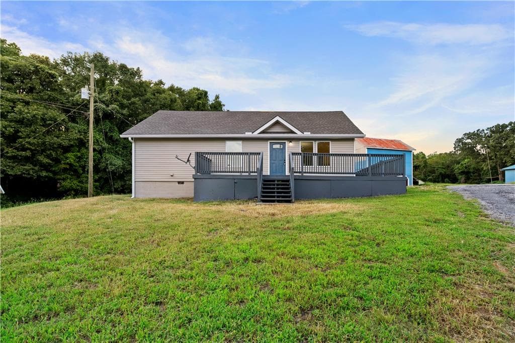 3 bedroom, 3 bathroom, 1,520 sq ft single family residence under contract at 55 Pirates Point, Dawsonville, GA 30534
