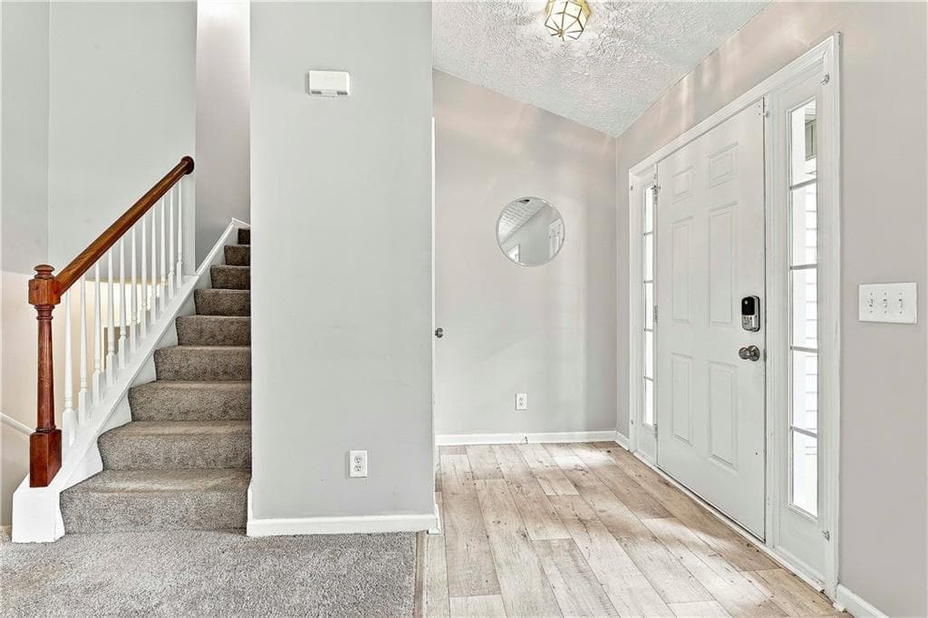 3 bedroom, 3 bathroom, 2,170 sq ft single family residence under contract at 2455 Tolliver Drive, Ellenwood, GA 30294 — photo 7