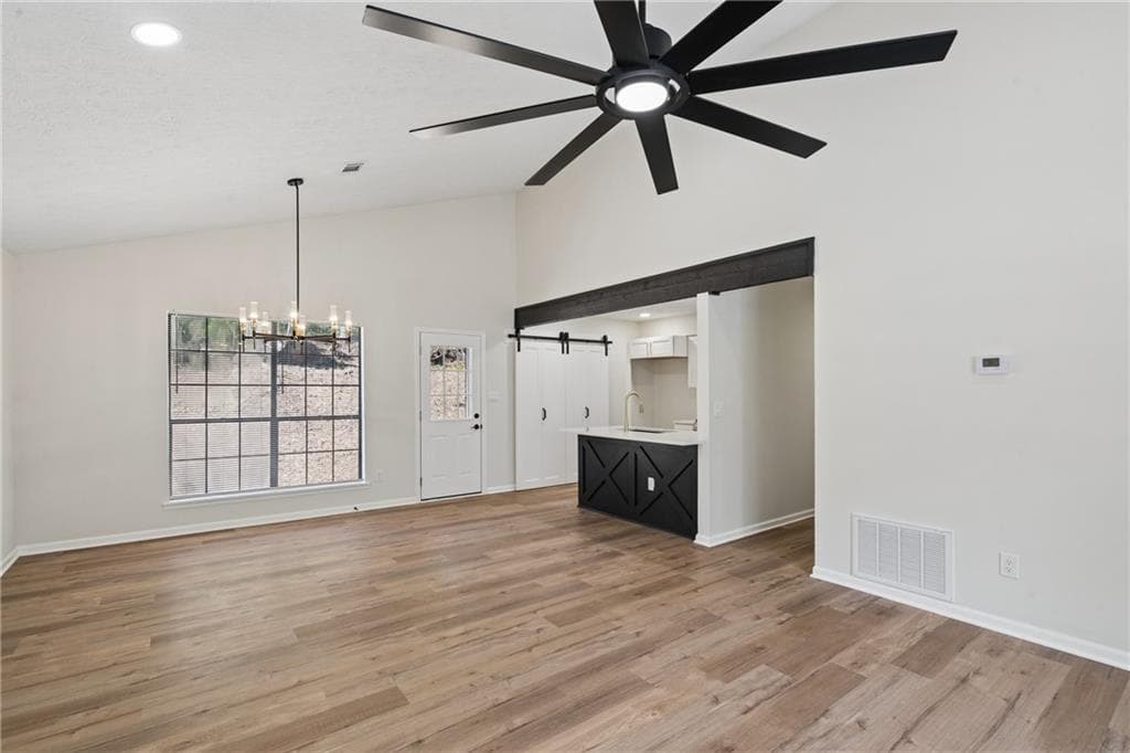 3 bedroom, 2 bathroom, 1,238 sq ft single family residence for sale at 6361 Valley Dale Drive, Riverdale, GA 30274 — photo 5