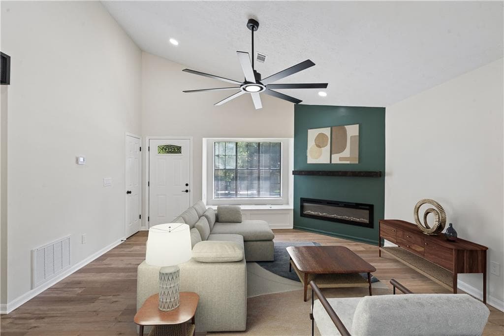 3 bedroom, 2 bathroom, 1,238 sq ft single family residence for sale at 6361 Valley Dale Drive, Riverdale, GA 30274 — photo 6