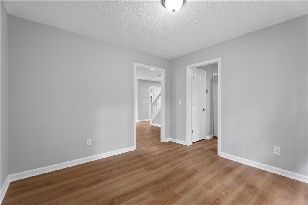 4 bedroom, 4 bathroom, 2,341 sq ft single family residence for sale at 1860 Hickory Creek Court, Acworth, GA 30102 — photo 9