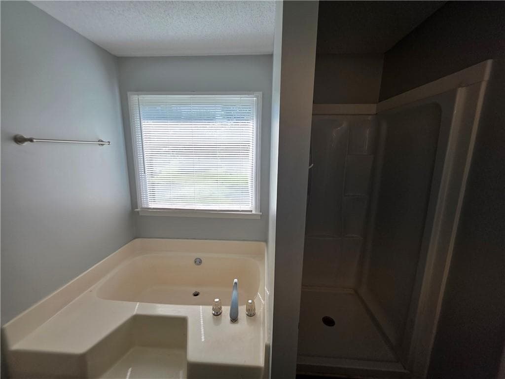 3 bedroom, 3 bathroom, 1,513 sq ft single family residence for sale at 3385 Sable Chase Lane, South Fulton, GA 30349 — photo 4