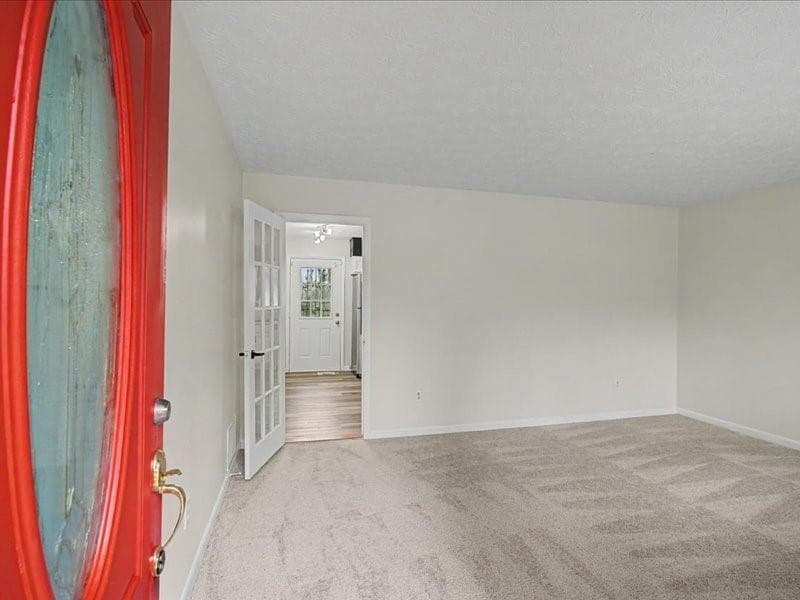 3 bedroom, 2 bathroom, 1,726 sq ft single family residence for sale at 538 Wexwood Drive, Riverdale, GA 30274 — photo 3