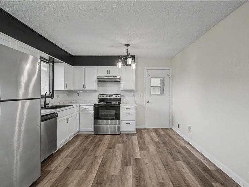 3 bedroom, 2 bathroom, 1,726 sq ft single family residence for sale at 538 Wexwood Drive, Riverdale, GA 30274 — photo 10