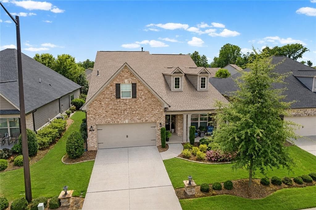 3 bedroom, 3 bathroom, 2,932 sq ft single family residence under contract at 326 Ellington Drive, Canton, GA 30115 — photo 8