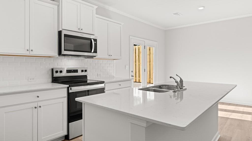 3 bedroom, 3 bathroom, 1,877 sq ft townhouse for sale at 6669 Parsons Street, Flowery Branch, GA 30542 — photo 7