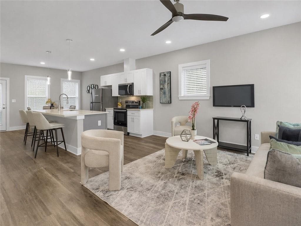 2 bedroom, 3 bathroom, 1,164 sq ft townhouse for sale at 721 Fayetteville Road 601, Atlanta, GA 30316 — photo 4