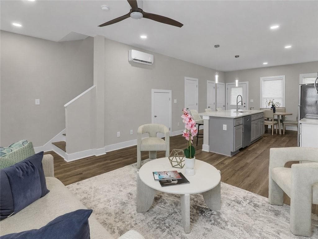 2 bedroom, 3 bathroom, 1,164 sq ft townhouse for sale at 721 Fayetteville Road 601, Atlanta, GA 30316 — photo 6