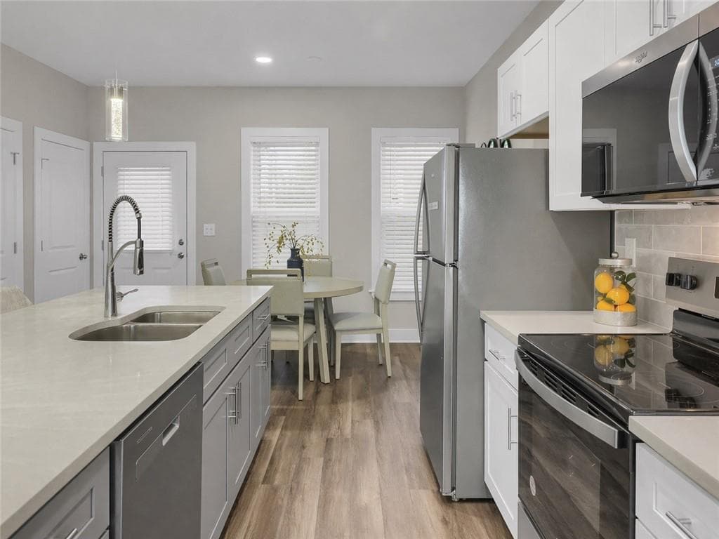 2 bedroom, 3 bathroom, 1,164 sq ft townhouse for sale at 721 Fayetteville Road 601, Atlanta, GA 30316 — photo 9