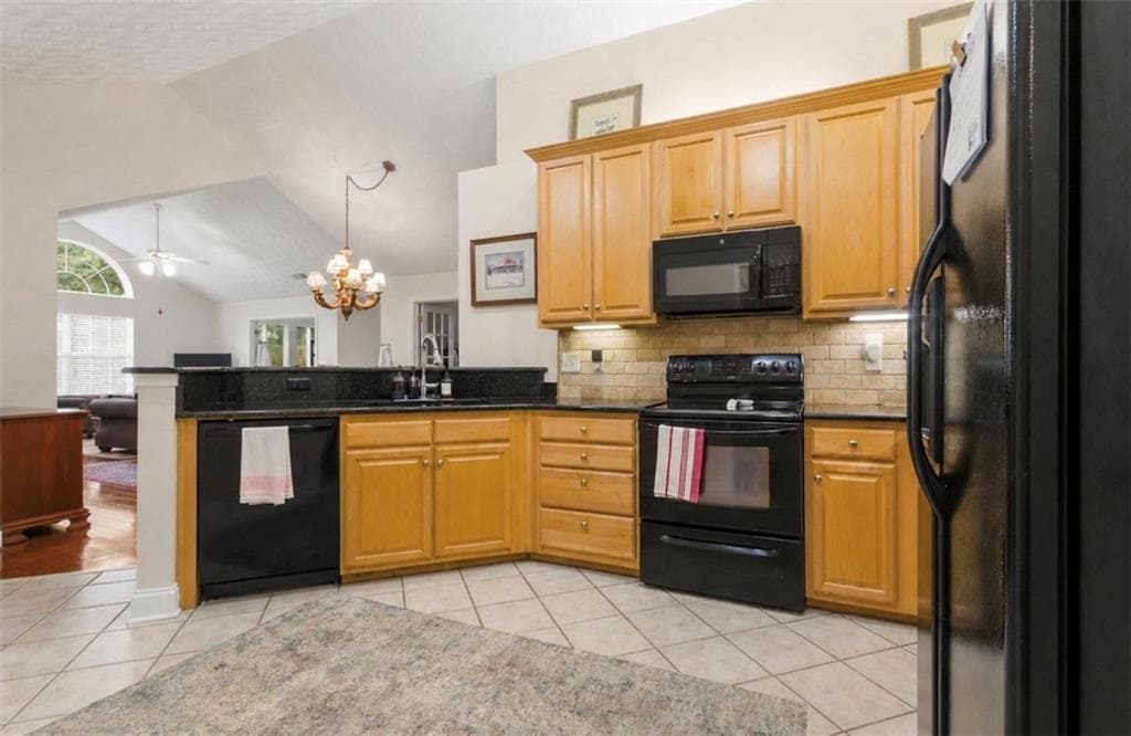 3 bedroom, 2 bathroom, 1,755 sq ft condominium for sale at 4008 Vineyards Lane 27, Kennesaw, GA 30144 — photo 8