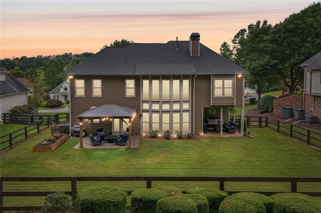 4 bedroom, 4 bathroom, 2,932 sq ft single family residence under contract at 5350 Avonshire Lane, Cumming, GA 30040 — photo 2