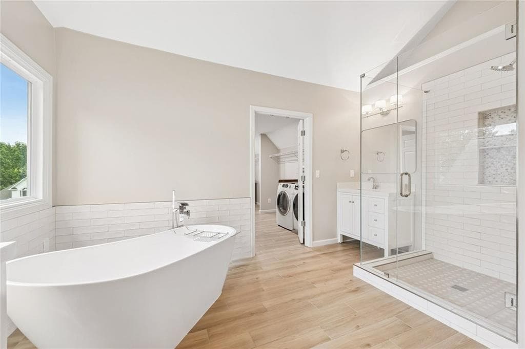 4 bedroom, 4 bathroom, 2,932 sq ft single family residence under contract at 5350 Avonshire Lane, Cumming, GA 30040 — photo 6