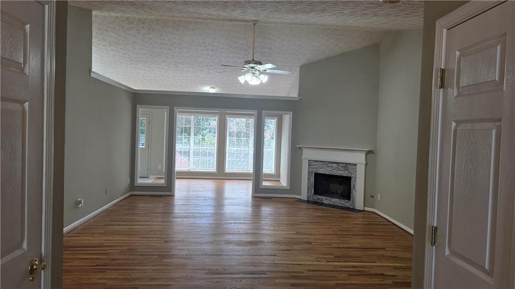 6 bedroom, 4 bathroom, 4,017 sq ft single family residence for rent at 2994 Hickory Run Circle, Duluth, GA 30096 for $3,300 a month — photo 7
