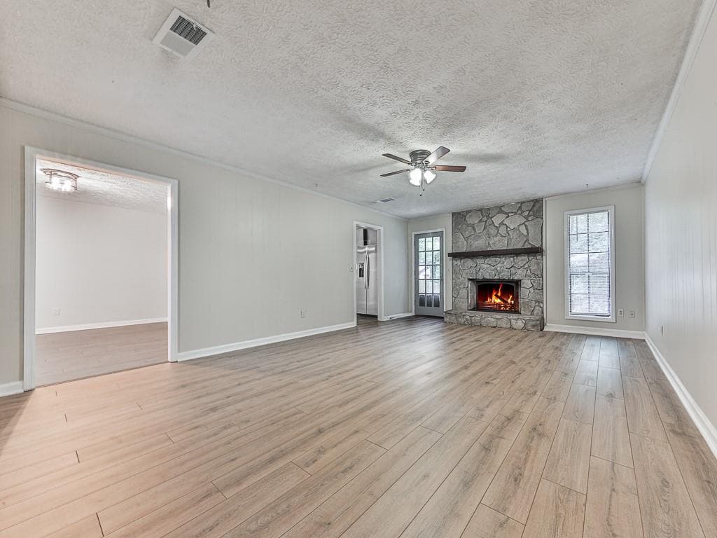 3 bedroom, 2 bathroom, 1,416 sq ft single family residence for rent at 427 Way Bridge Court, Kennesaw, GA 30144 for $2,000 a month — photo 4