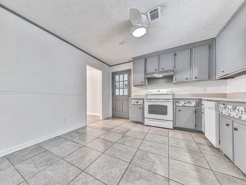 3 bedroom, 2 bathroom, 1,416 sq ft single family residence for rent at 427 Way Bridge Court, Kennesaw, GA 30144 for $2,000 a month — photo 8