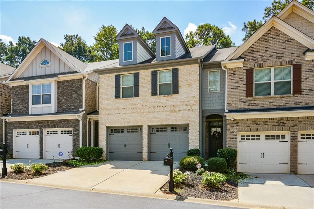 3 bedroom, 3 bathroom, 2,125 sq ft townhouse under contract at 2018 Brightleaf Way 98, Marietta, GA 30060 — photo 7