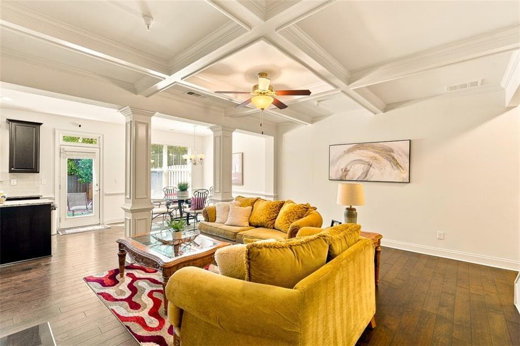 3 bedroom, 3 bathroom, 2,125 sq ft townhouse under contract at 2018 Brightleaf Way 98, Marietta, GA 30060 — photo 4