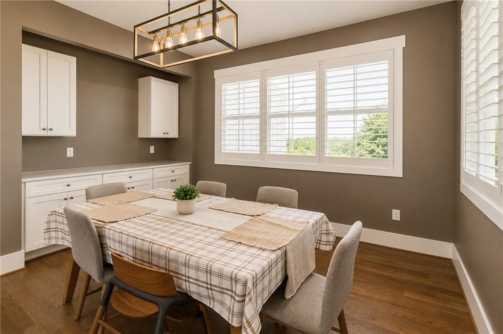 4 bedroom, 5 bathroom, 5,937 sq ft single family residence for sale at 3200 Shady Grove Rd, Carrollton, GA 30116 — photo 10