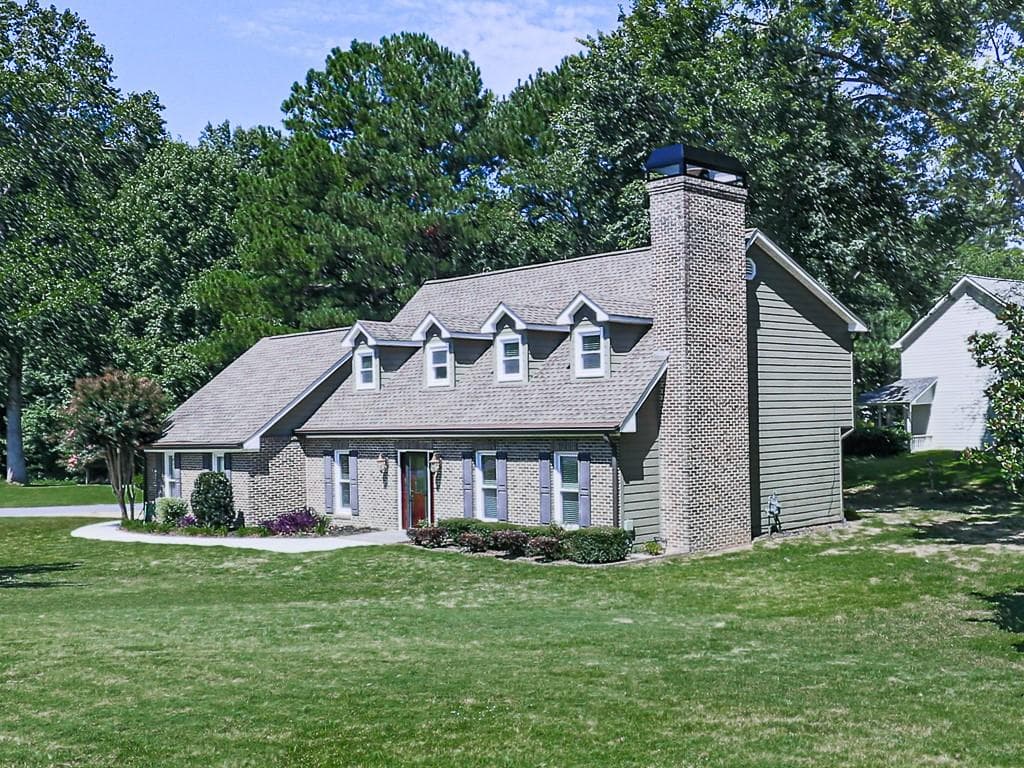 3 bedroom, 2 bathroom, 2,007 sq ft single family residence for rent at 2200 Heritage Trace View, Marietta, GA 30062 for $3,200 a month — photo 3
